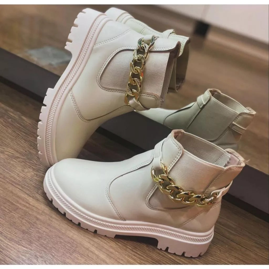 Bota Coturno Moleca Tratorada Calce Fácil Detalhe em Corrente Confortável Original